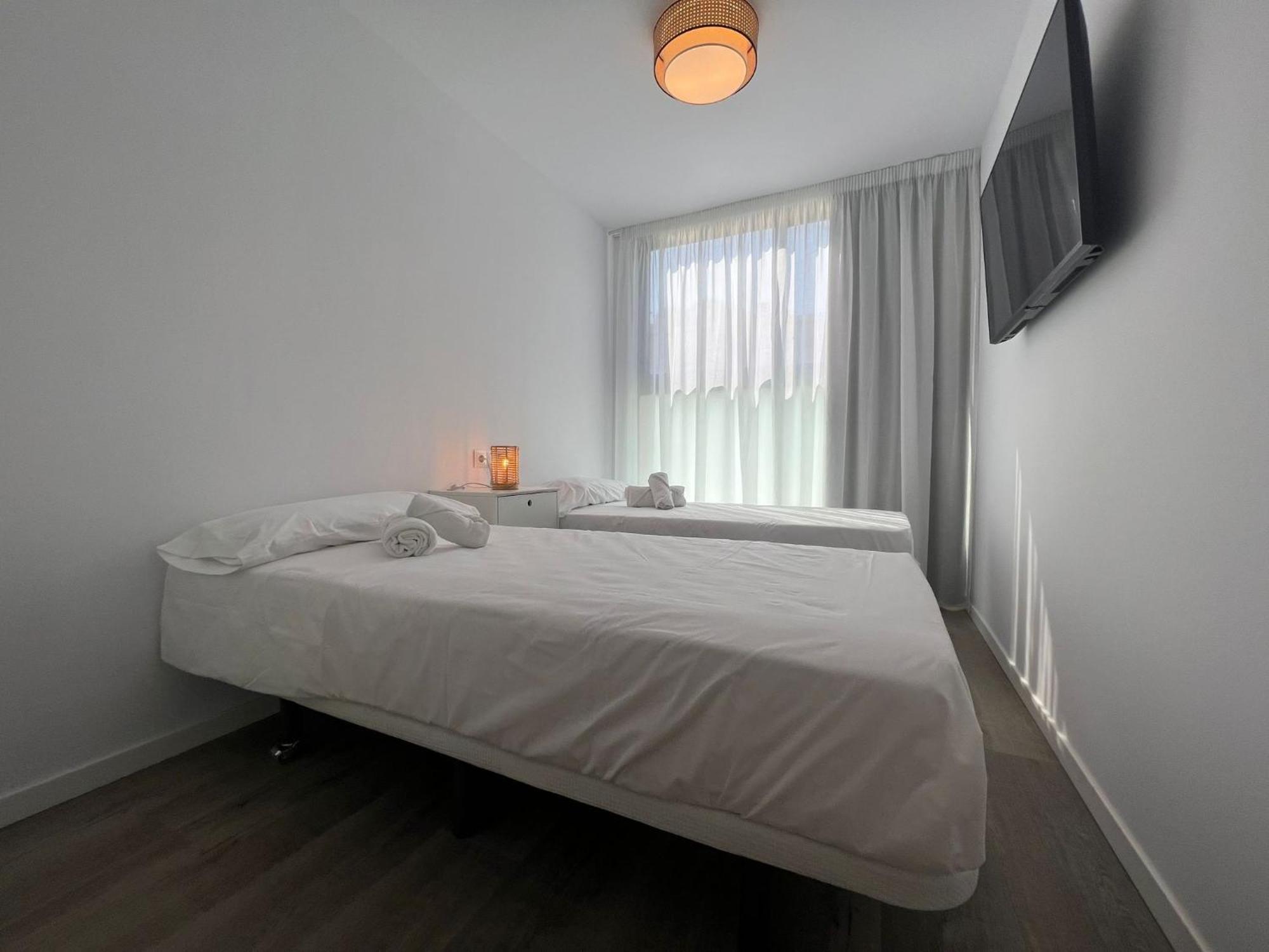 Apartamentos Aurea Pal 8 Y Gran Atenea Esperanto 5 Benidorm Zewnętrze zdjęcie