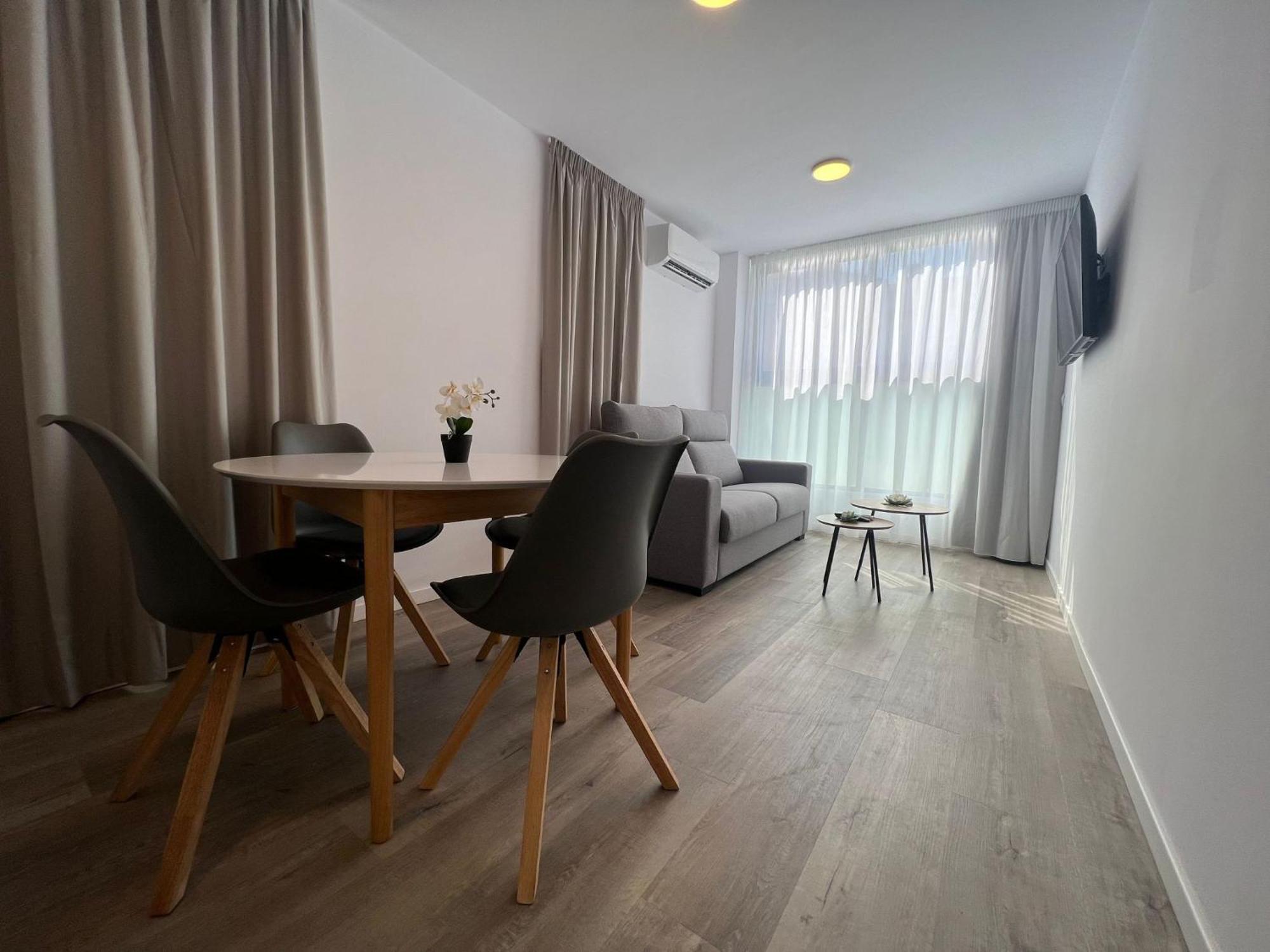 Apartamentos Aurea Pal 8 Y Gran Atenea Esperanto 5 Benidorm Zewnętrze zdjęcie
